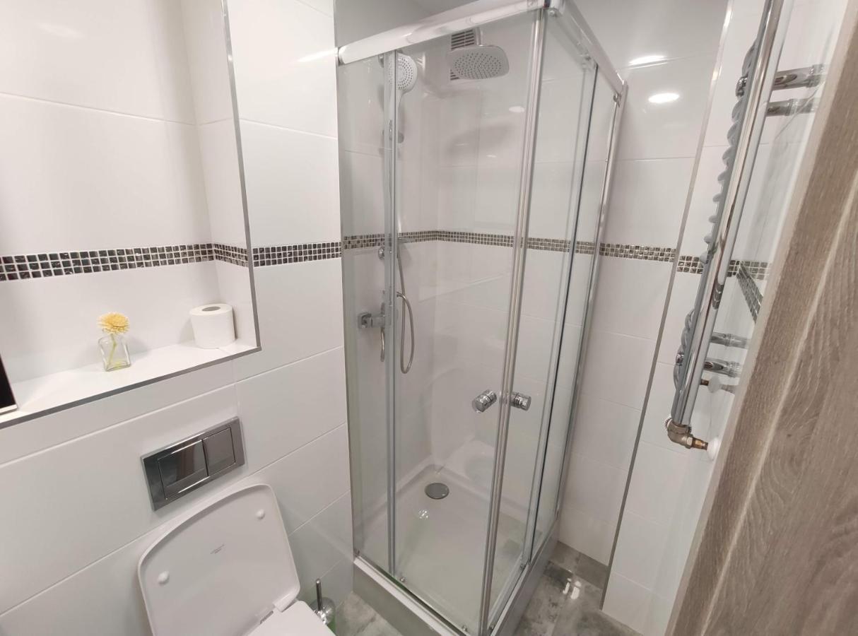 Night Point Apartment Raciborz Luaran gambar